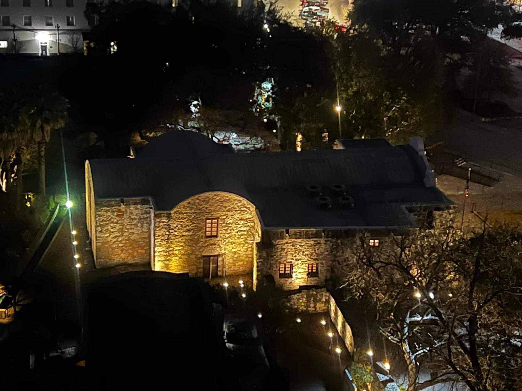 The Emily Morgan Hotel - A Doubletree By Hilton San Antonio Buitenkant foto