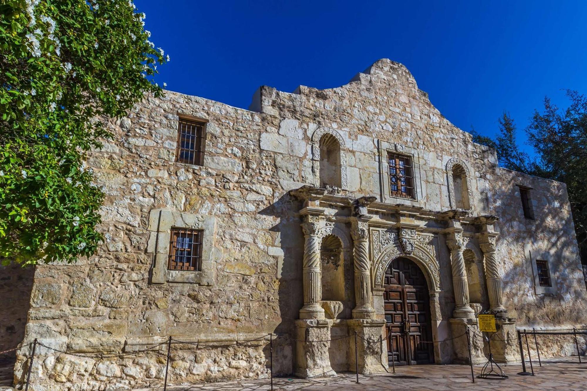 The Emily Morgan Hotel - A Doubletree By Hilton San Antonio Buitenkant foto